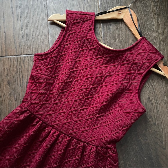 Forever 21 Red Dress - Picture 3 of 6